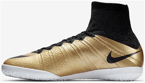 Goldene Nike Schuhe für Damen online kaufen